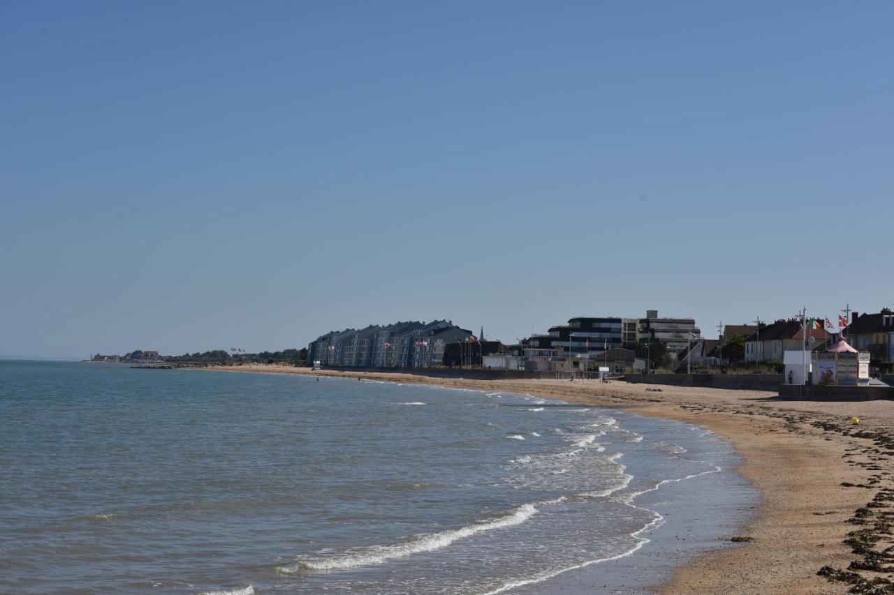 Le Petit Fort Beny-sur-Mer Luaran gambar